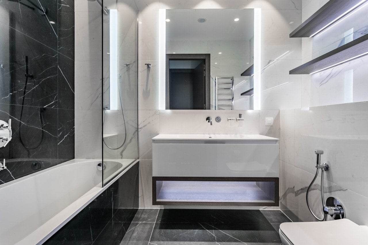 Кухня с барной стойкой